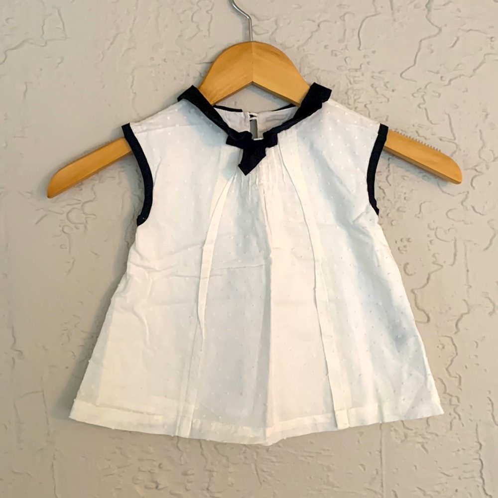 Baby Gap - classic blouse top with collar and bow detail 2T